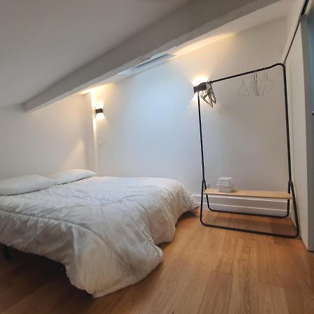 Duplex Tout Neuf Paris Luaran gambar